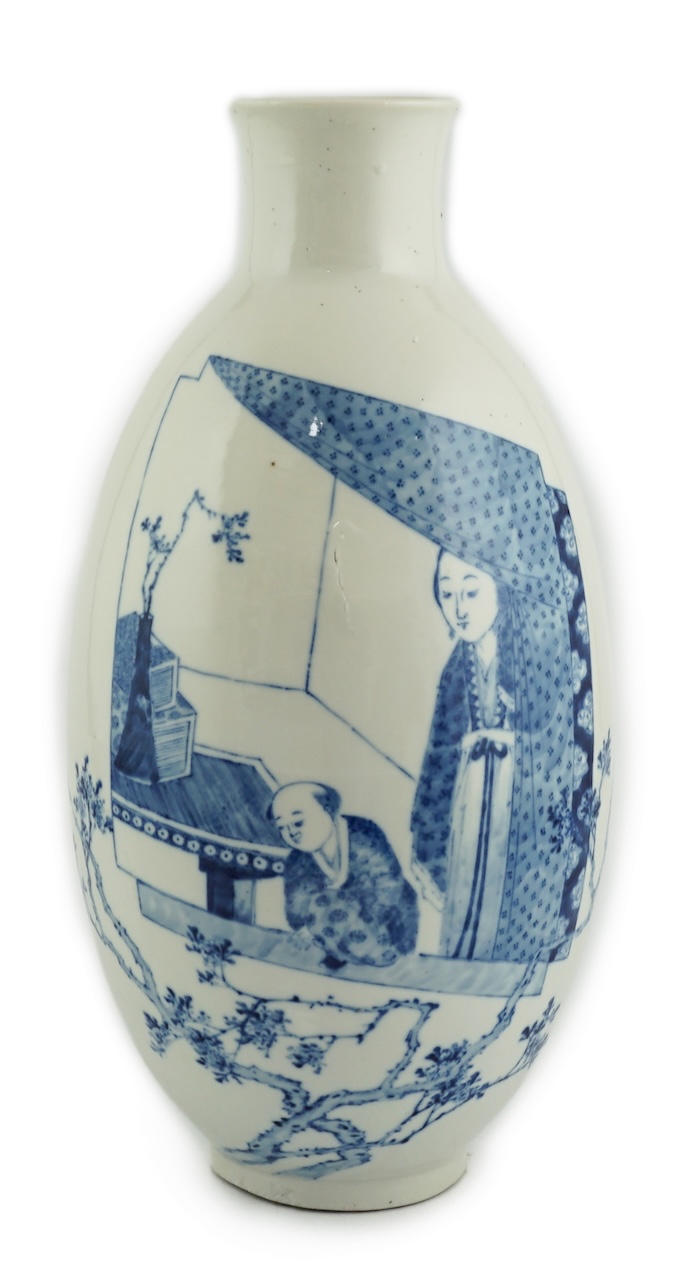 A large Chinese blue and white ovoid vase, early 20th century, firing crack